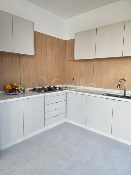 Casa com 5 dormitórios na Daniela: 6ª foto da galeria de imagens do imóvel