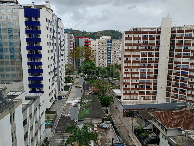 Apartamento com 3 dormitórios no Centro: 4ª foto da galeria de imagens do imóvel