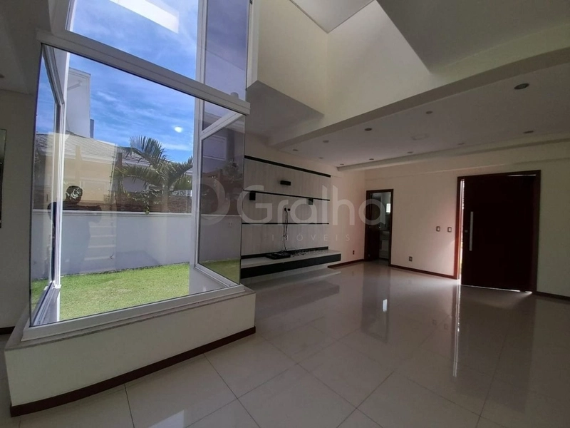 Casa com 3 dormitórios no Campeche: 9ª foto da galeria de imagens do imóvel