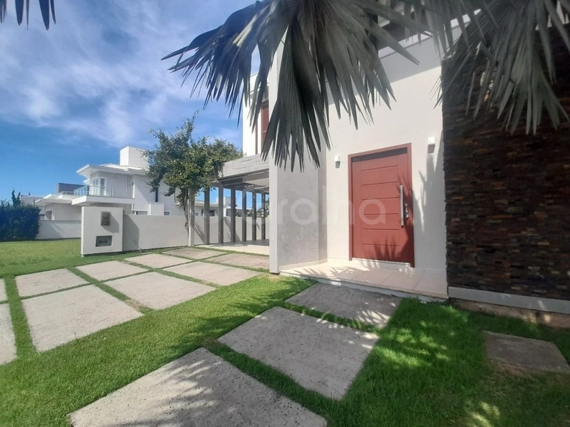 Casa com 3 dormitórios no Campeche: 4ª foto da galeria de imagens do imóvel