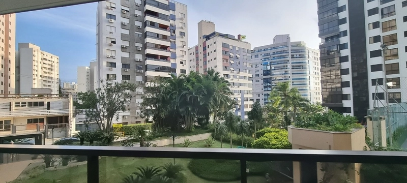 Apartamento com 3 dormitórios, sendo 2 suítes, na Agronômica: 9ª foto da galeria de imagens do imóvel