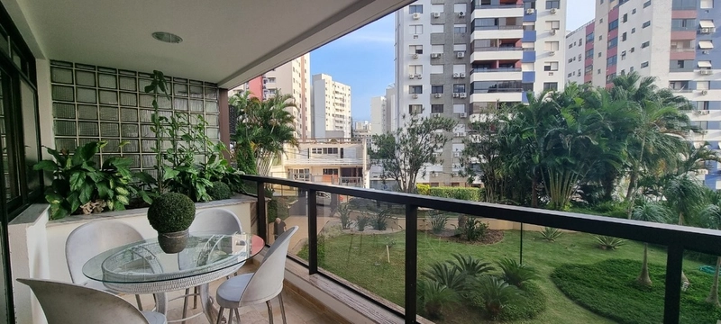 Apartamento com 3 dormitórios, sendo 2 suítes, na Agronômica: 4ª foto da galeria de imagens do imóvel