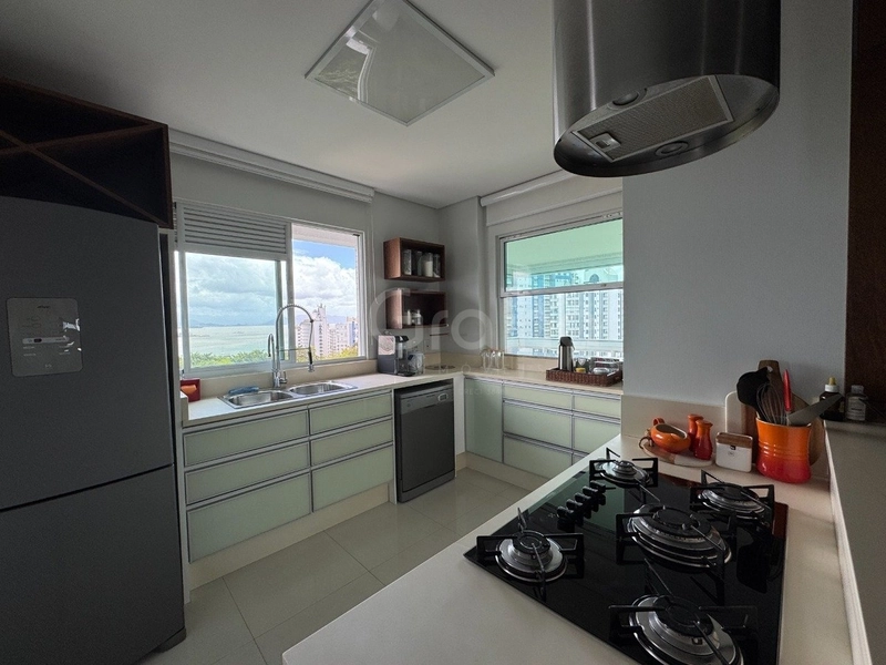 Apartamento com 3 suítes no Centro: 13ª foto da galeria de imagens do imóvel