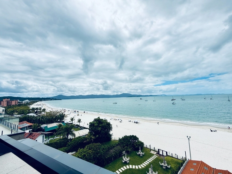 Cobertura com 3 suítes em Jurerê.: 3ª foto da galeria de imagens do imóvel