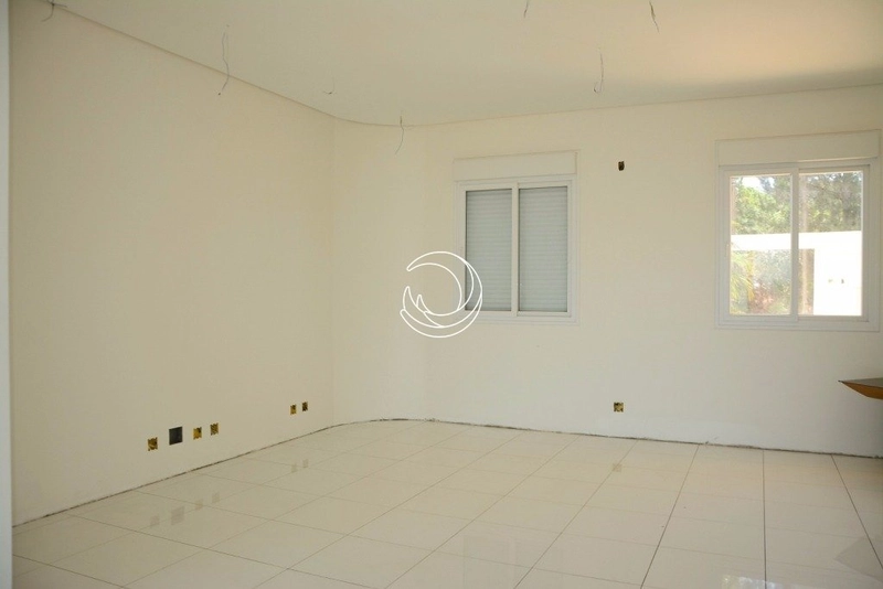 Casa com 8 dormitórios no João Paulo: 16ª foto da galeria de imagens do imóvel