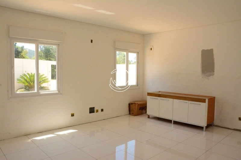 Casa com 8 dormitórios no João Paulo: 20ª foto da galeria de imagens do imóvel