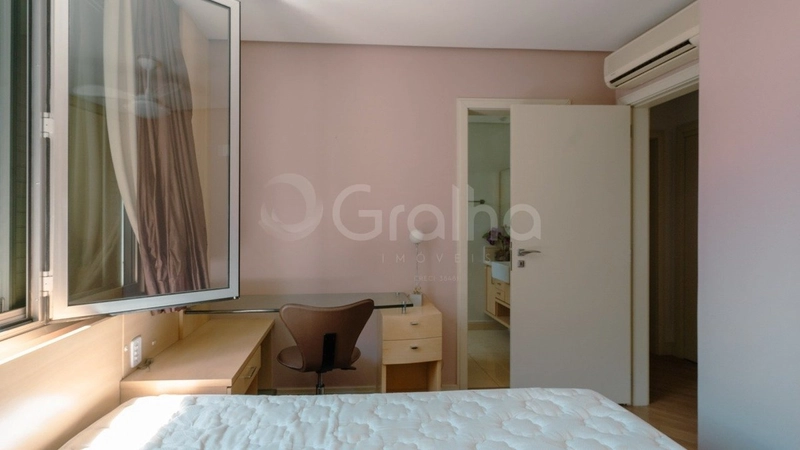 Apartamento com 3 suítes no Centro: 7ª foto da galeria de imagens do imóvel