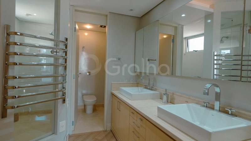 Apartamento com 3 suítes no Centro: 17ª foto da galeria de imagens do imóvel