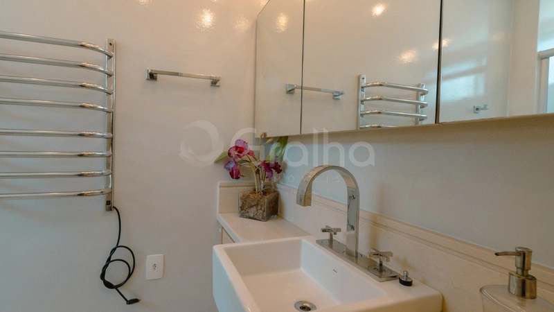 Apartamento com 3 suítes no Centro: 8ª foto da galeria de imagens do imóvel