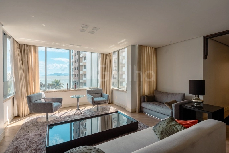 Apartamento com 3 suítes no Centro: 3ª foto da galeria de imagens do imóvel