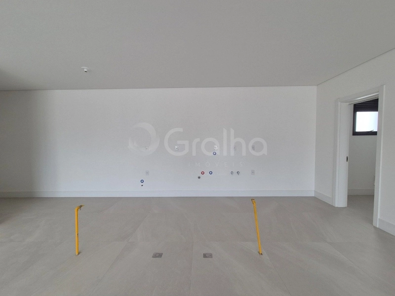 Apartamento com 3 suítes no Centro: 5ª foto da galeria de imagens do imóvel