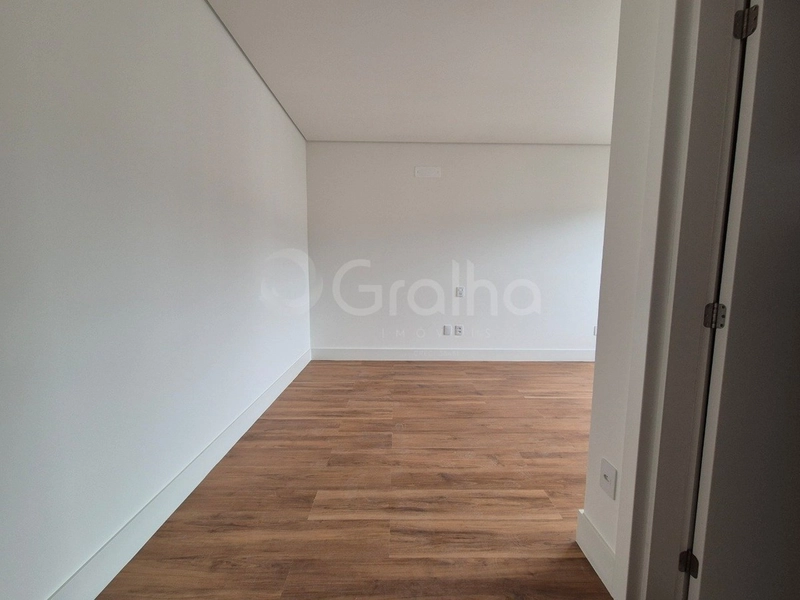 Apartamento com 3 suítes no Centro: 11ª foto da galeria de imagens do imóvel