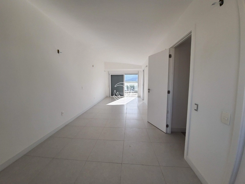 Cobertura com 3 dormitórios no Campeche: 4ª foto da galeria de imagens do imóvel