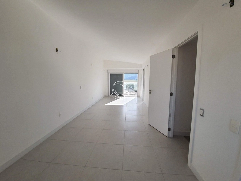 Cobertura com 3 dormitórios no Campeche: 5ª foto da galeria de imagens do imóvel