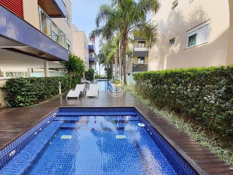 Cobertura com 3 dormitórios no Campeche: 2ª foto da galeria de imagens do imóvel