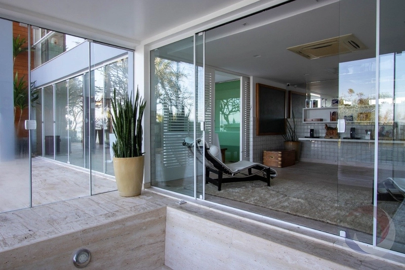 Casa com 6 suítes no Cacupé: 32ª foto da galeria de imagens do imóvel