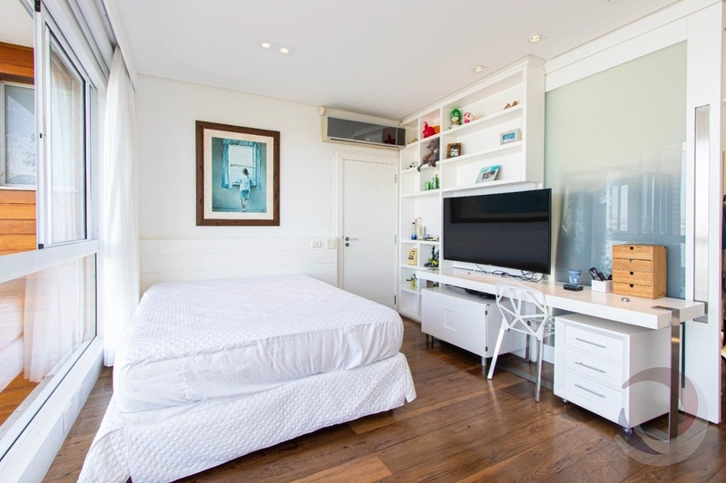 Casa com 6 suítes no Cacupé: 15ª foto da galeria de imagens do imóvel