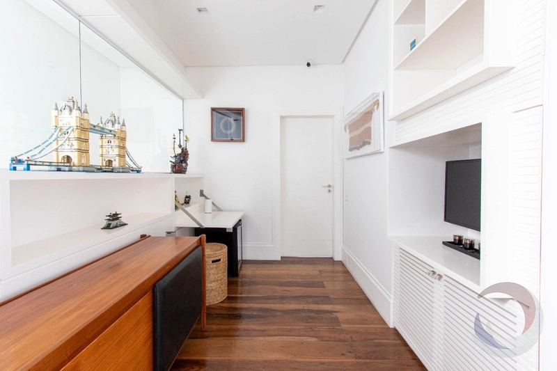 Casa com 6 suítes no Cacupé: 12ª foto da galeria de imagens do imóvel