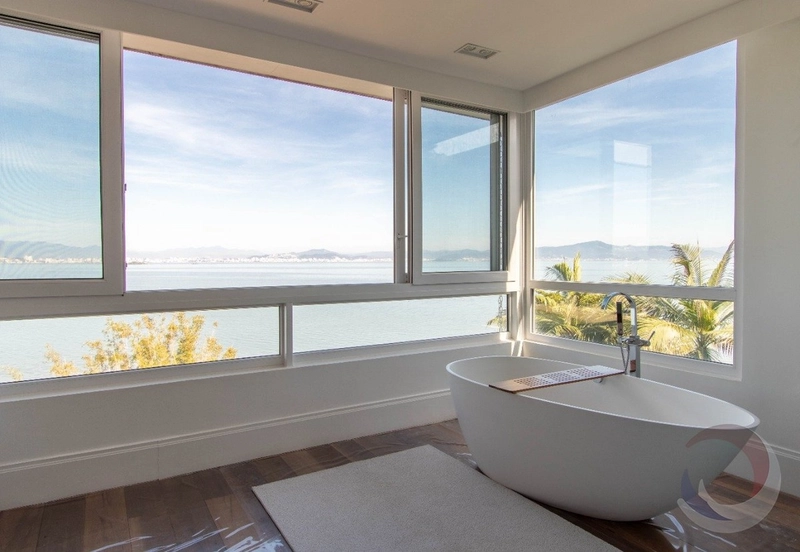 Casa com 6 suítes no Cacupé: 19ª foto da galeria de imagens do imóvel