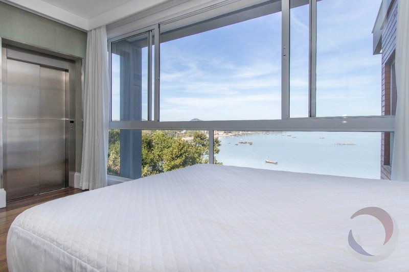 Casa com 6 suítes no Cacupé: 13ª foto da galeria de imagens do imóvel