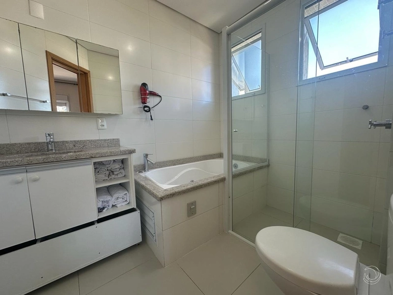Apartamento com 1 suíte e 2 demi suítes na Agronômica: 26ª foto da galeria de imagens do imóvel