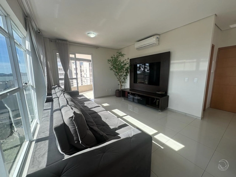 Apartamento com 1 suíte e 2 demi suítes na Agronômica: 5ª foto da galeria de imagens do imóvel
