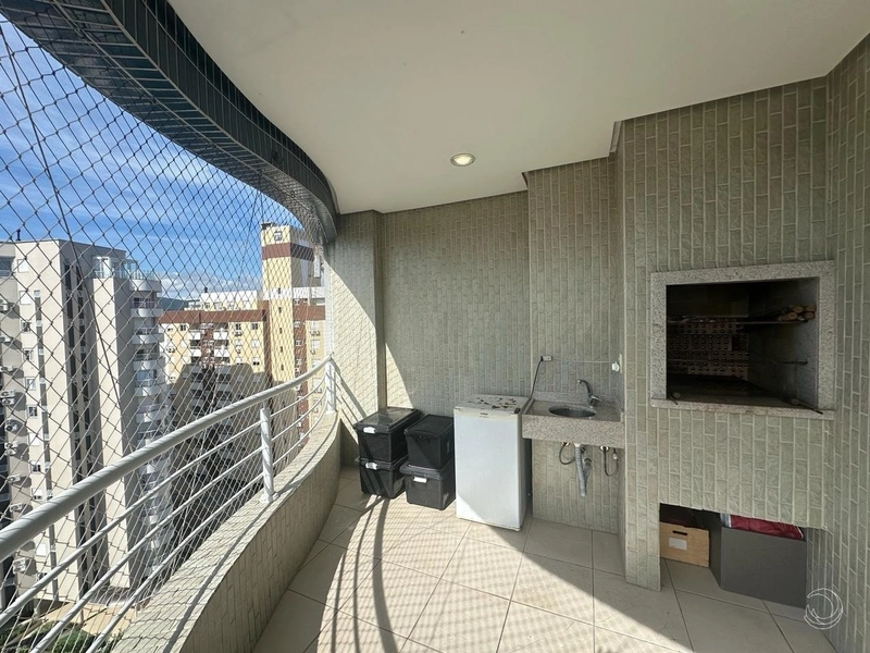 Apartamento com 1 suíte e 2 demi suítes na Agronômica: 7ª foto da galeria de imagens do imóvel