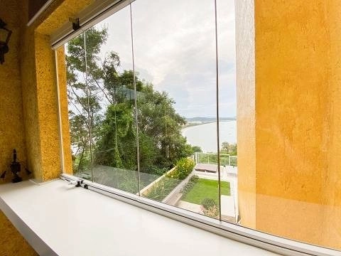 Apartamento com 3 suítes em Jurerê: 3ª foto da galeria de imagens do imóvel