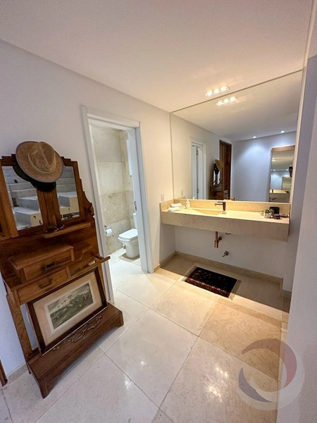 Casa com 4 suítes no Campeche: 8ª foto da galeria de imagens do imóvel