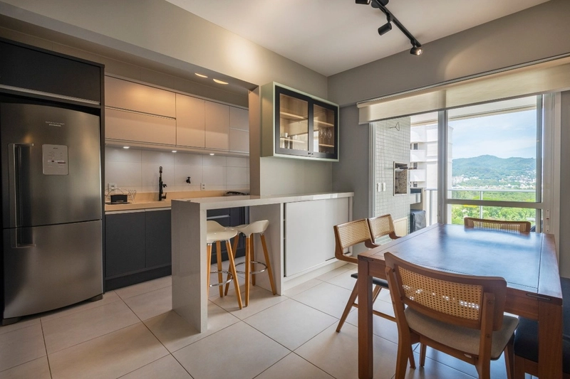 Apartamento com 2 dormitórios no Itacorubi: 3ª foto da galeria de imagens do imóvel