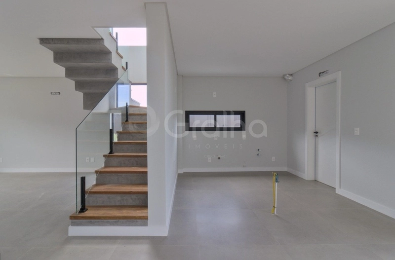 Casa com 3 dormitórios na Lagoa da Conceição: 5ª foto da galeria de imagens do imóvel