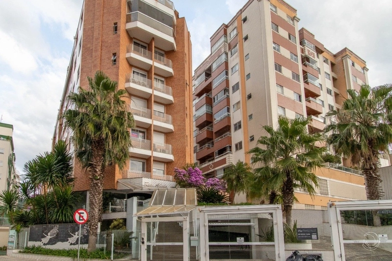 Cobertura com 3 dormitórios no Córrego Grande: 28ª foto da galeria de imagens do imóvel