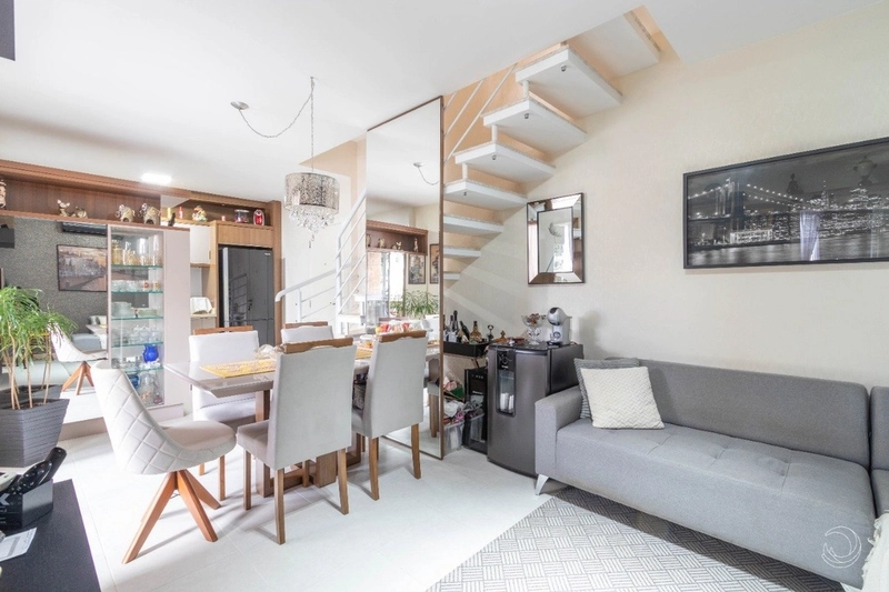 Cobertura com 3 dormitórios no Córrego Grande: 2ª foto da galeria de imagens do imóvel