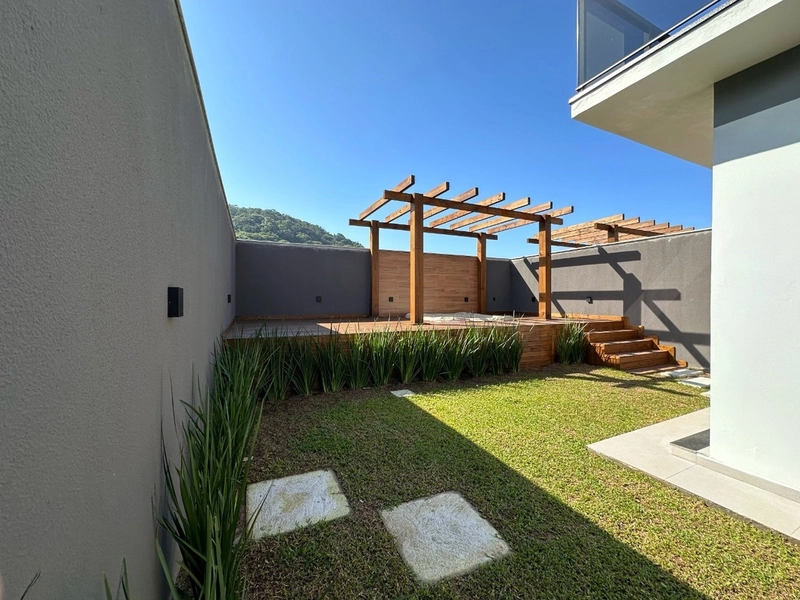 Casa com 3 dormitórios no Rio Tavares: 7ª foto da galeria de imagens do imóvel