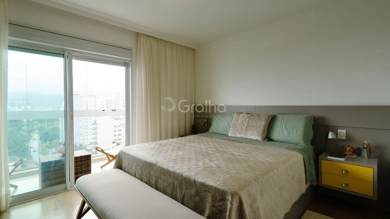 Apartamento com 3 suítes na Agronômica: 13ª foto da galeria de imagens do imóvel