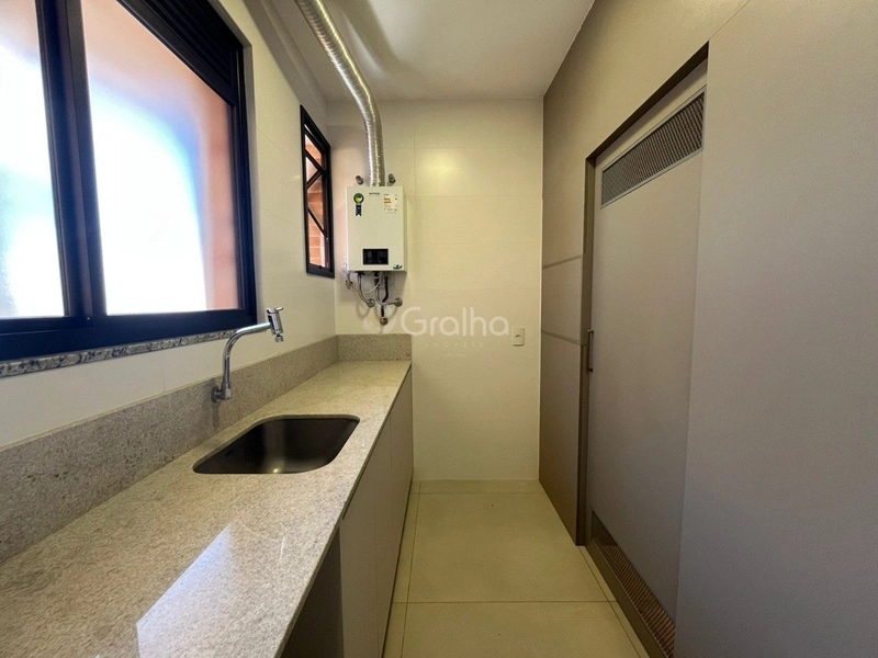 Cobertura com 4 suítes no Itacorubi: 10ª foto da galeria de imagens do imóvel