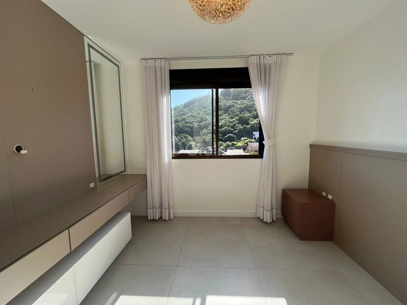 Cobertura com 4 suítes no Itacorubi: 12ª foto da galeria de imagens do imóvel