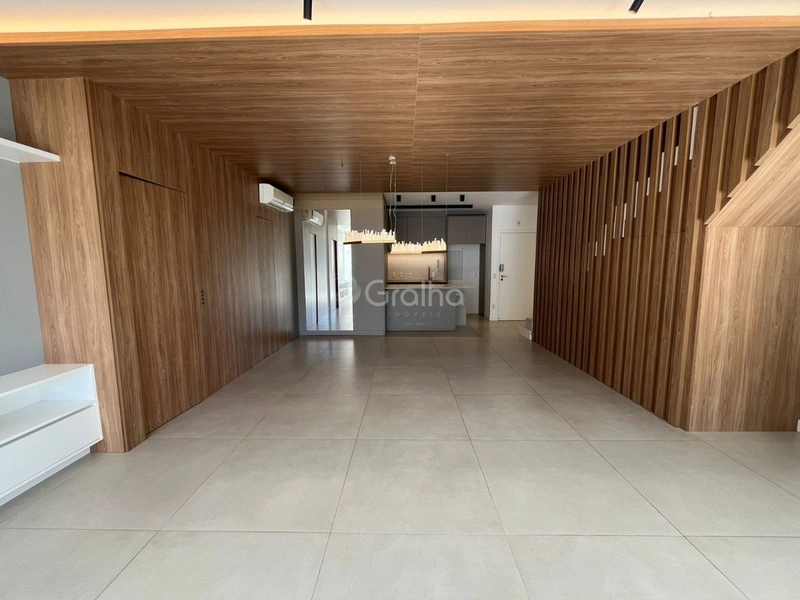 Cobertura com 4 suítes no Itacorubi: 4ª foto da galeria de imagens do imóvel