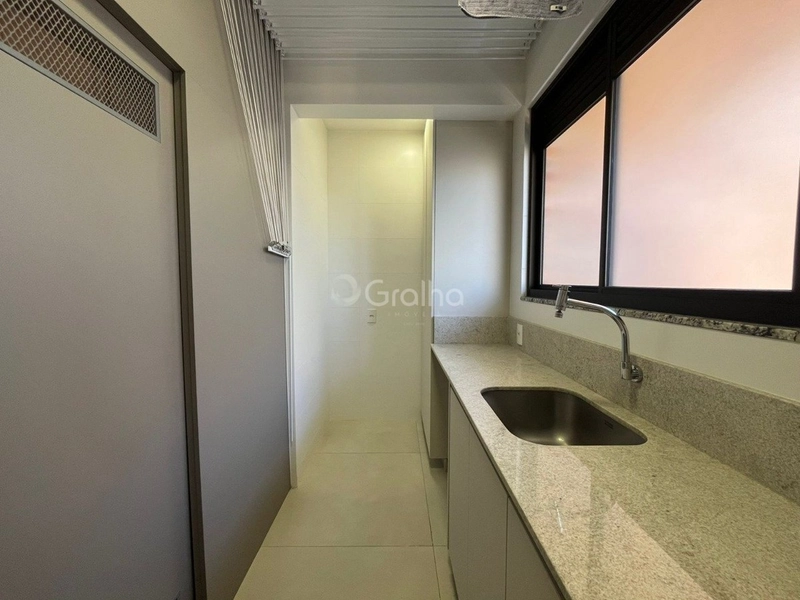 Cobertura com 4 suítes no Itacorubi: 9ª foto da galeria de imagens do imóvel