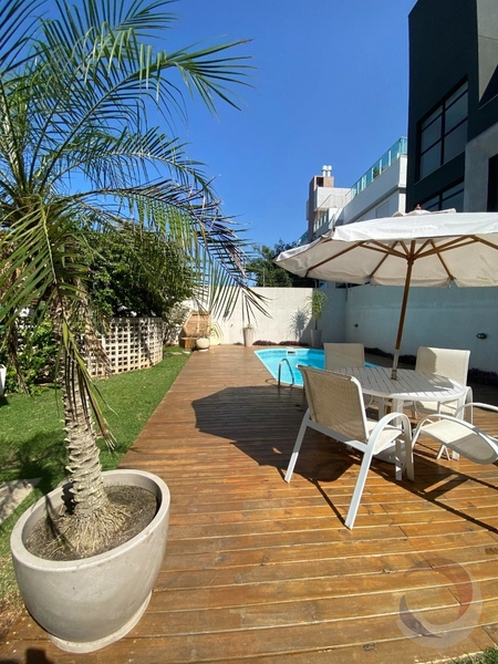 Casa com 3 dormitórios no Campeche: 8ª foto da galeria de imagens do imóvel