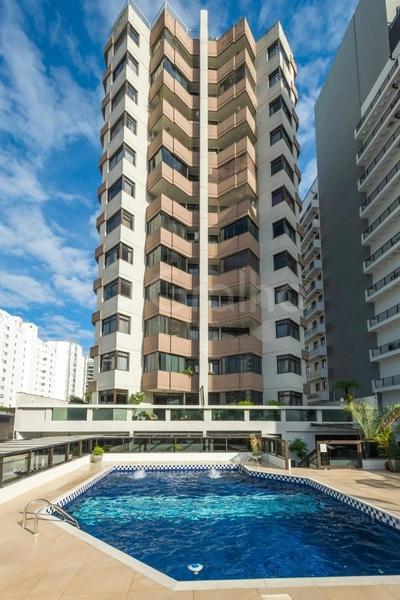 Apartamento com 3 suítes no Centro: 26ª foto da galeria de imagens do imóvel