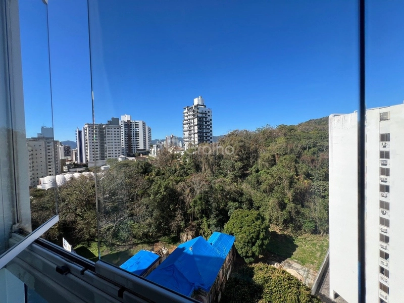 Apartamento com 3 suítes na Agronômica: 3ª foto da galeria de imagens do imóvel