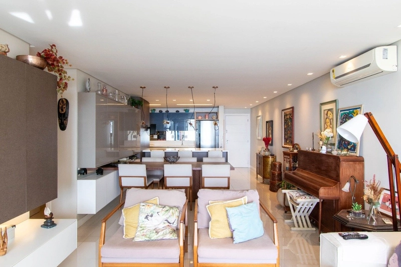 Apartamento com 3 dormitórios no Centro: 10ª foto da galeria de imagens do imóvel