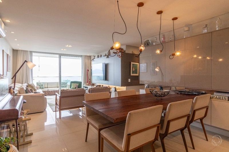 Apartamento com 3 dormitórios no Centro: 1ª foto da galeria de imagens do imóvel