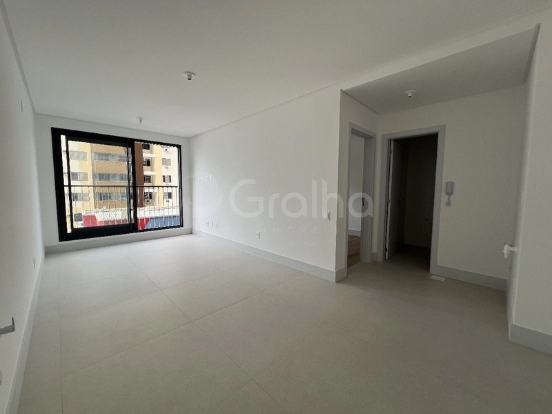 Apartamento com 1 dormitório no Estreito: 1ª foto da galeria de imagens do imóvel