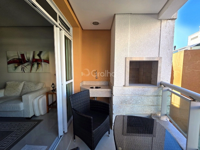 Apartamento com 2 dormitórios na Carvoeira: 3ª foto da galeria de imagens do imóvel