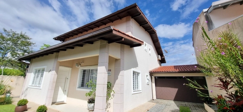 Casa com 4 dormitórios no Córrego Grande: 26ª foto da galeria de imagens do imóvel