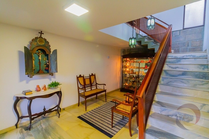 Casa com 4 dormitórios na Agronômica: 4ª foto da galeria de imagens do imóvel