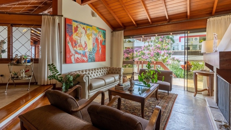 Casa com 3 dormitórios no Centro: 2ª foto da galeria de imagens do imóvel