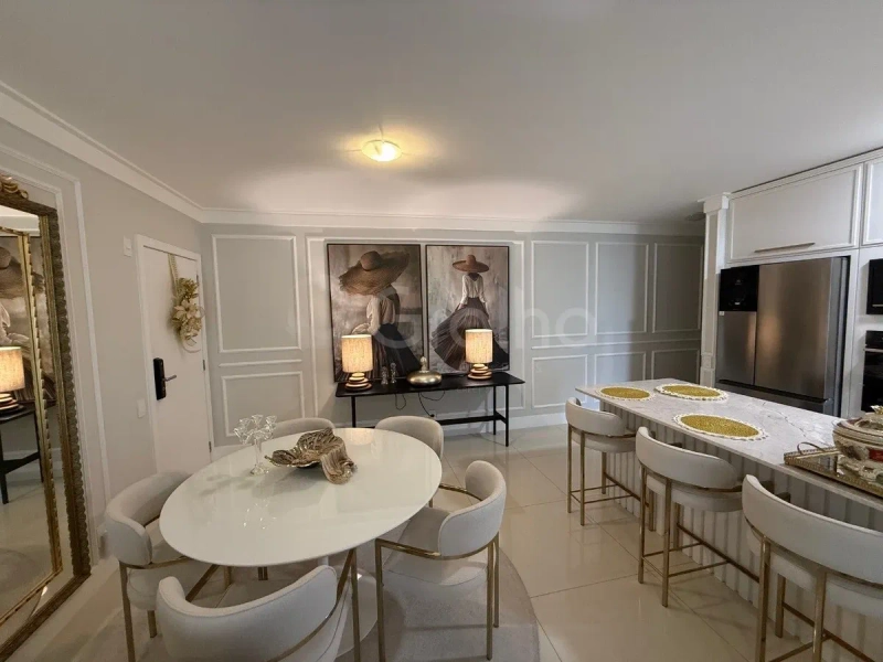 Apartamento no Centro andar alto com 2 suítes e 2 vagas de garagem.: 6ª foto da galeria de imagens do imóvel